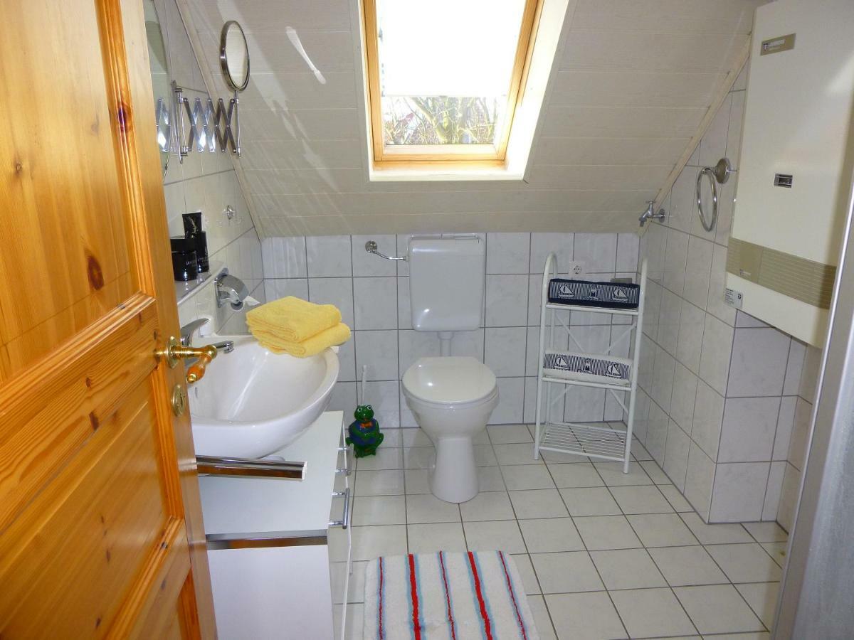 Huus Westerdiek Nessmersiel Exterior photo
